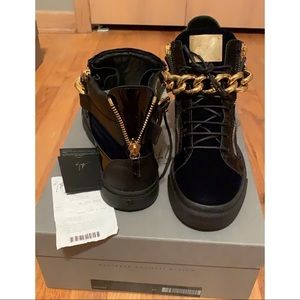 Men’s Giuseppe Zanotti Sneakers Authentic * NIB *